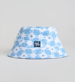 King of Clubs Bucket Hat | White